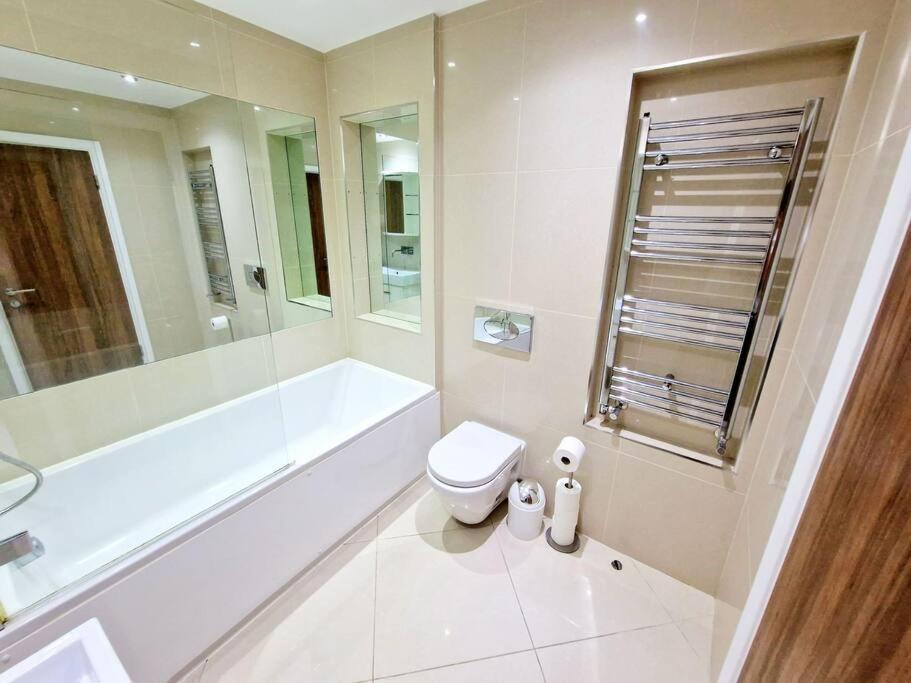 Modern Hyde Park Home With Private Entrance & Private Back Patio Near Bayswater & Paddington Stations Лондон Экстерьер фото