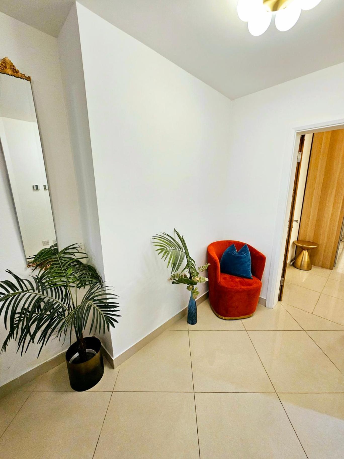 Modern Hyde Park Home With Private Entrance & Private Back Patio Near Bayswater & Paddington Stations Лондон Экстерьер фото