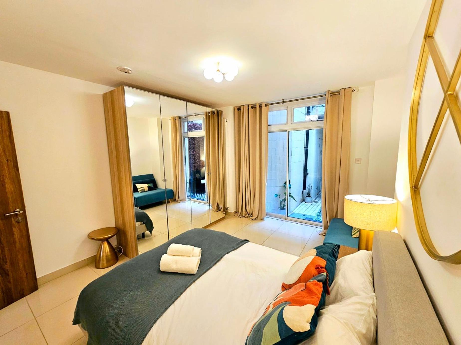 Modern Hyde Park Home With Private Entrance & Private Back Patio Near Bayswater & Paddington Stations Лондон Экстерьер фото